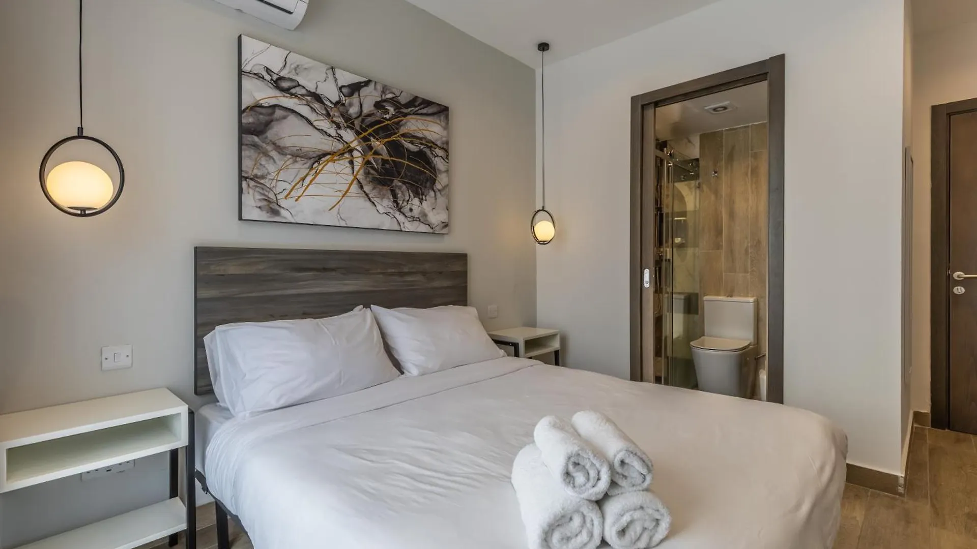 Pensjonat Studio 21 With Kitchenette At The New Olo Living St. Julian's